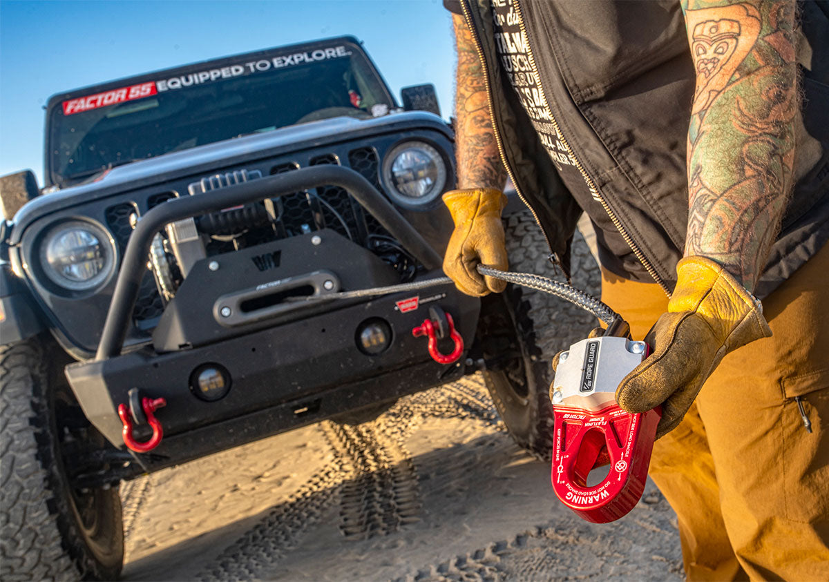 Factor 55 FlatLink Expert Closed Winch Shackle Mount Red