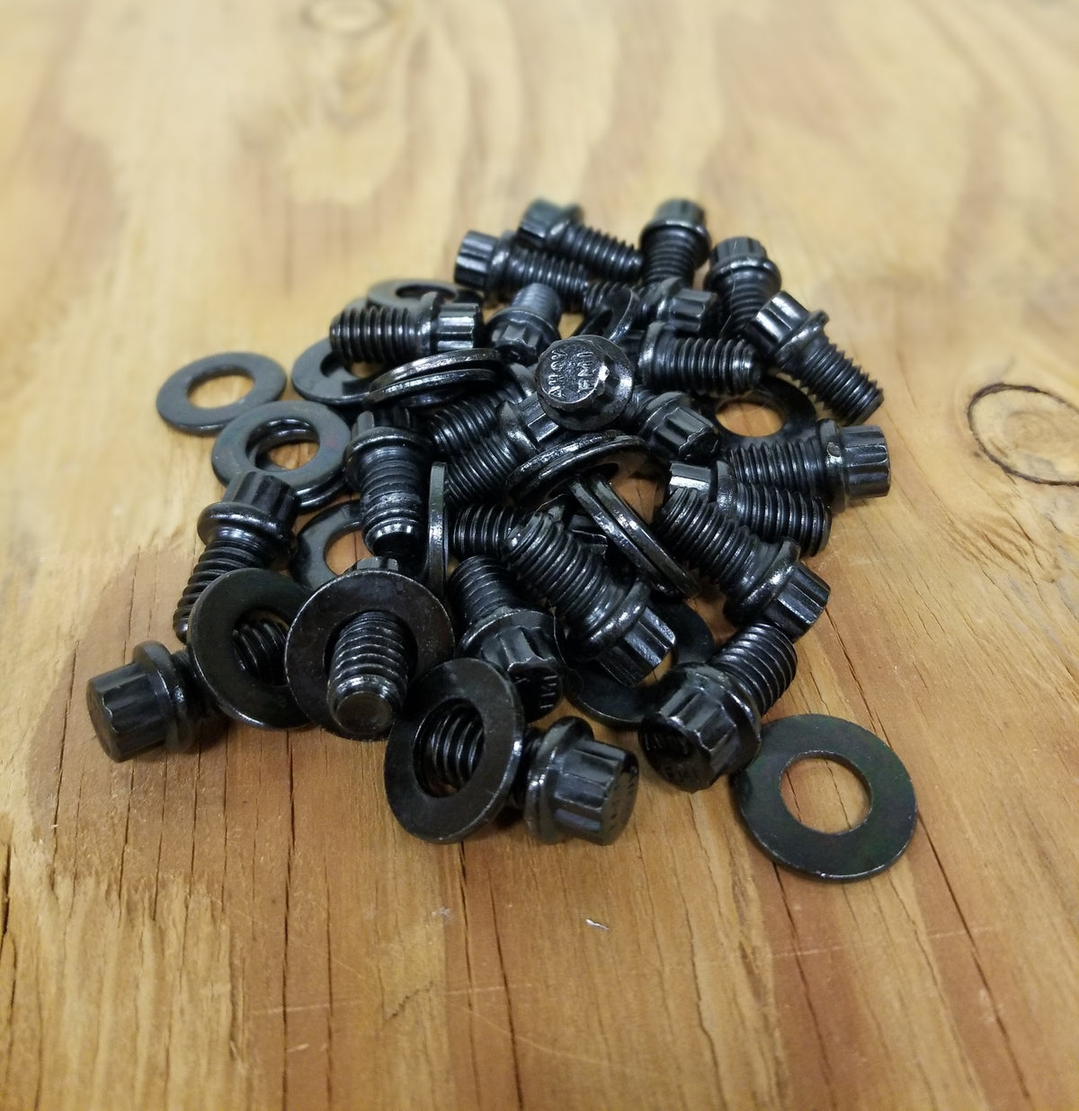 12PT Grade 8 Simulated Beadlock Ring Bolt Kit Black Zinc