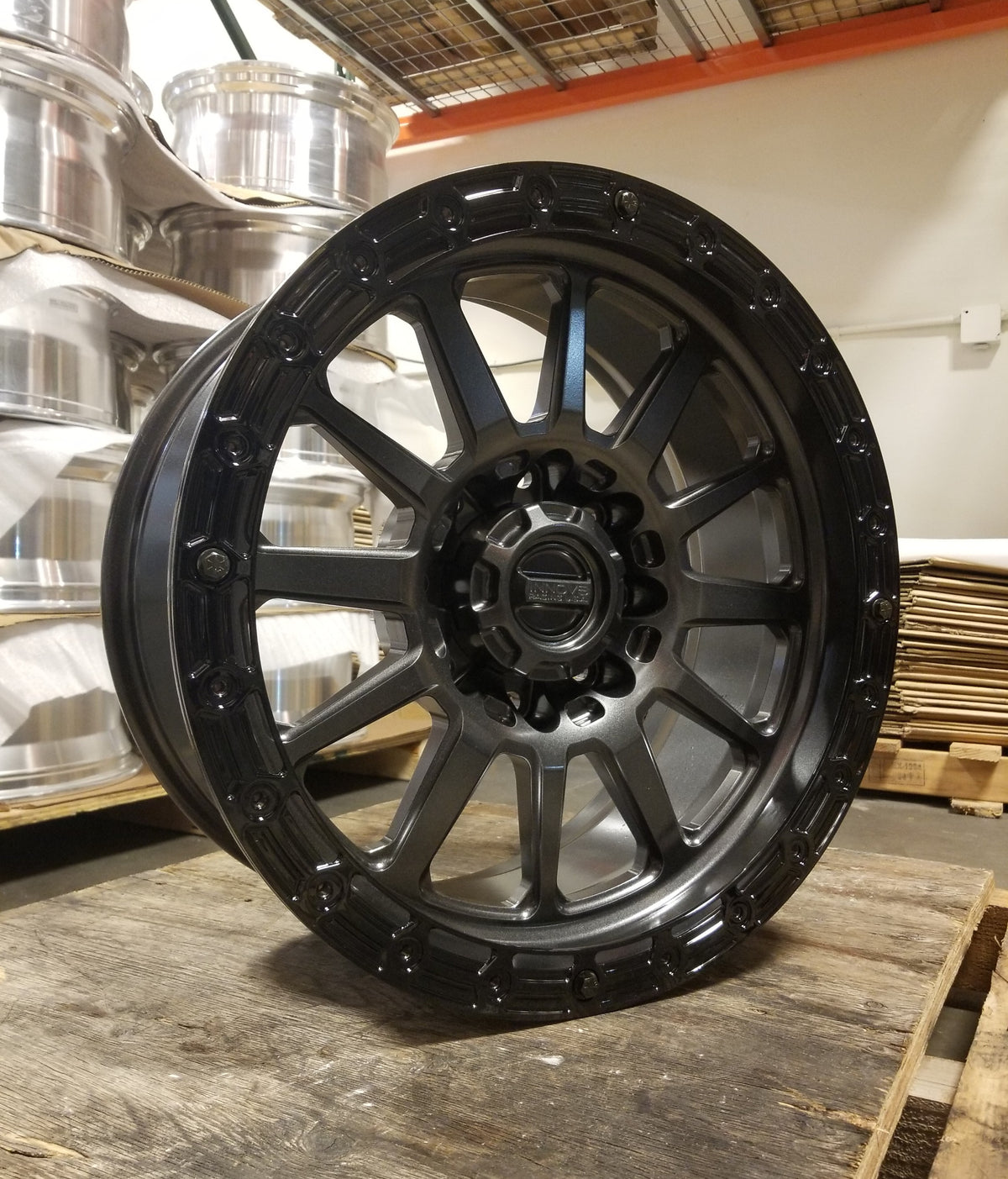 2005+ Ford Superduty Center Cap Kit