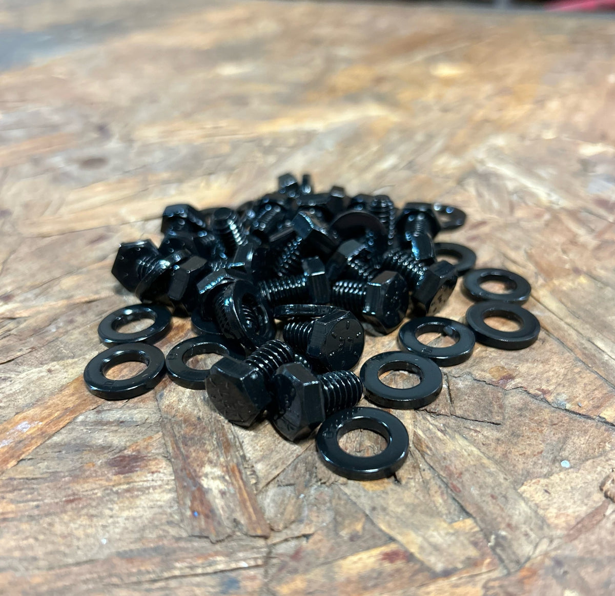 Grade 8 Simulated Beadlock Bolt Kit Gloss Black E-Coat