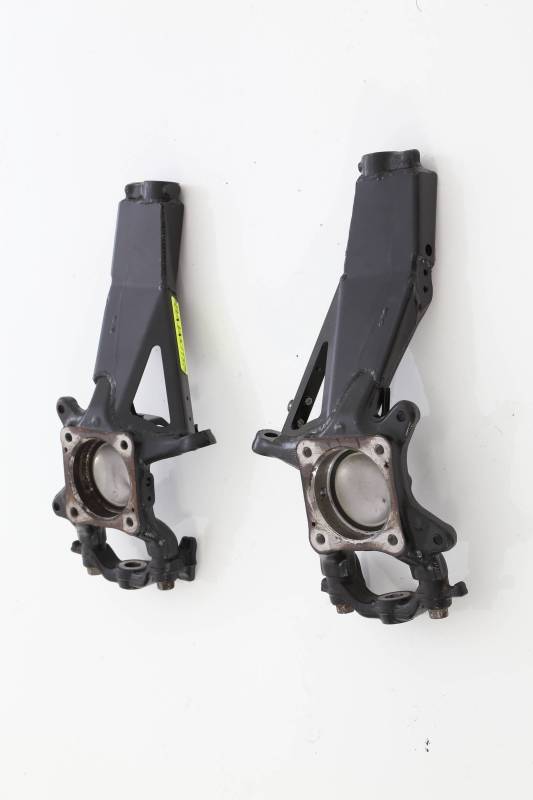 Baja Kits 2005+ Toyota Tacoma/FJ Cruiser/ 4Runner Spindle Gusset Kit
