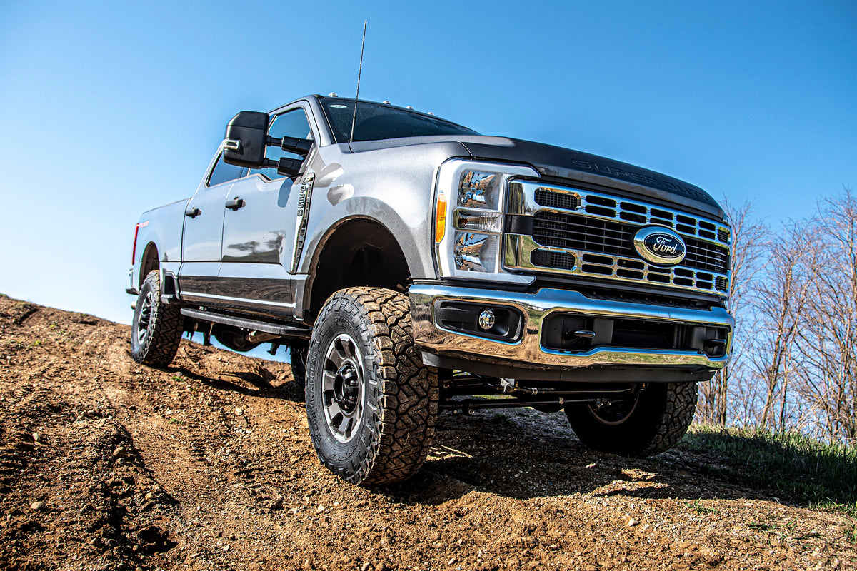 5 Inch Lift Kit w/ Radius Arm | Ford F250/F350 Super Duty (23-26) 4WD | Gas - BDS Suspension BDS2207FPE
