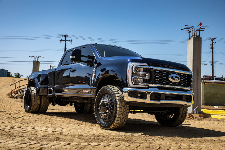 2023 Ford F-250/F-350 Super Duty 4WD Diesel 2.5 Inch Lift Stage 1 Suspension System Icon Vehicle Dynamics