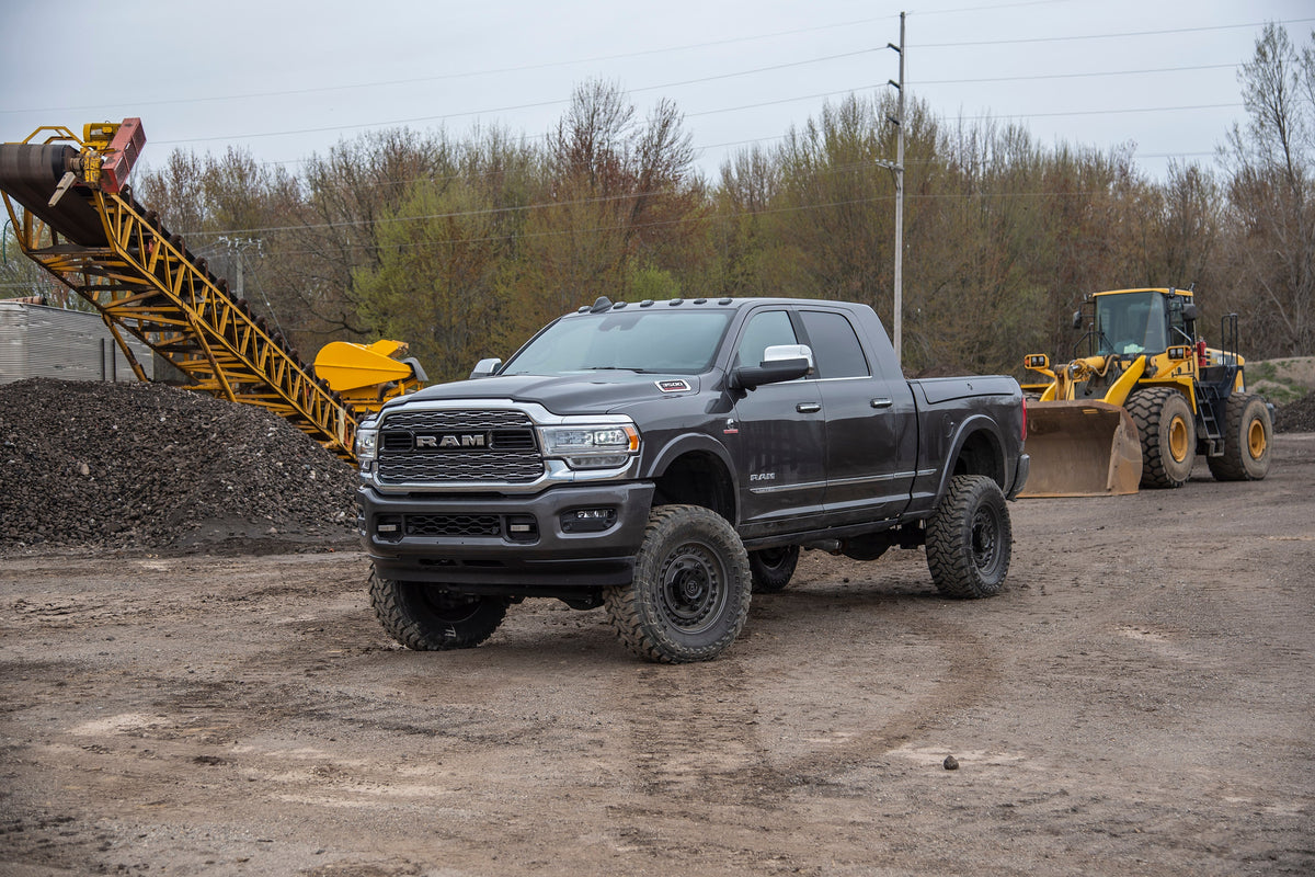 5.5 Inch Lift Kit w/ 4-Link | Ram 3500 (19-24) 4WD | Gas - BDS Suspension BDS1695H